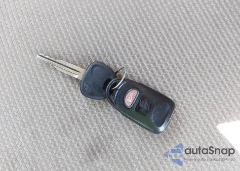 2006 Hyundai Tucson Gl from USA, damaged, VIN KM8JM12B86U411401